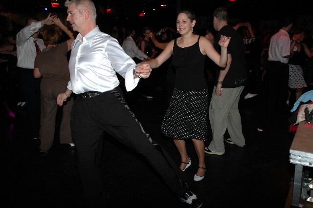 min 2007 11 10 fous swing 433